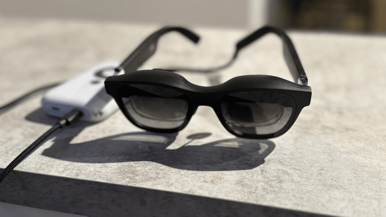 What are the Advantages of XREAL Beam?